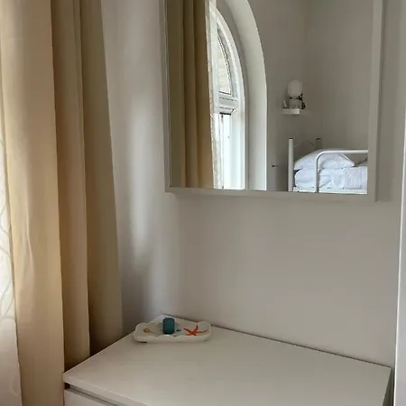 Casa Bianca Stella - Trilocale Con Posto Auto Appartamento