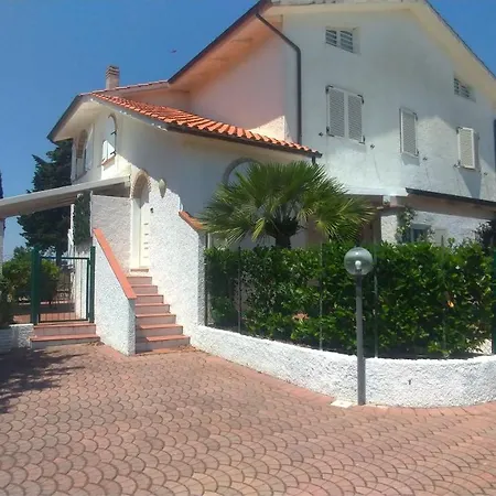 Appartamento Casa Bianca Stella - Trilocale Con Posto Auto *